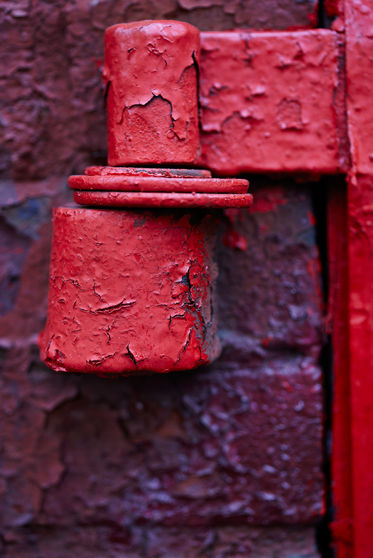 red_hinge_folio